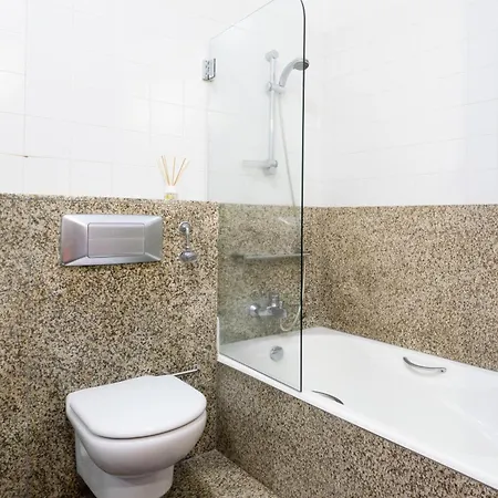 Host Wise - Luxurious House With Private Pool Amazing Views *