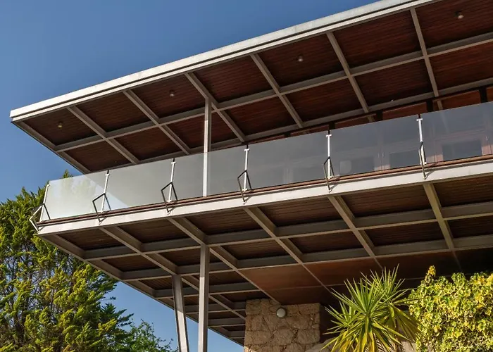 Host Wise - Luxurious House With Private Pool Amazing Views *